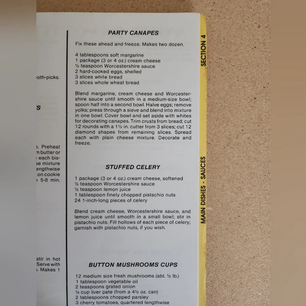 The Auxiliary of Manatee Memorial Hospital Florida Cook Book